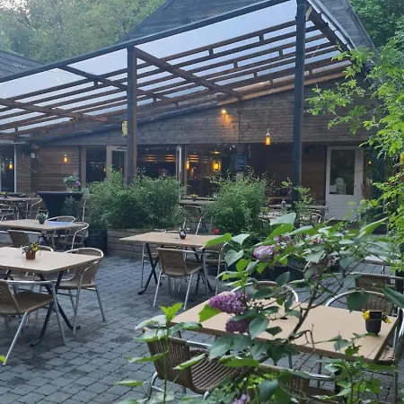 Sunclass 182 Le Chaperon Rouge *