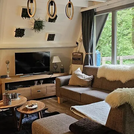 Sunclass 182 Le Chaperon Rouge